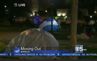 KPIXtv's tweet photo. UPDATE: #OccupyBerkeley camp still alive after it got an eviction notice. @AnneMakovec reporting live on #EarlyEdition http://t.co/sI2NOziq