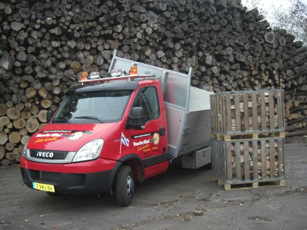 Van der Wal Hout tweet media