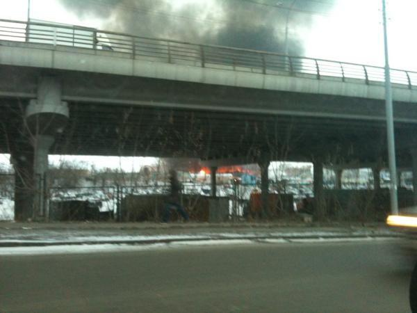 apirogov's tweet image. Горит уральский черкизон - рынок таганский ряд