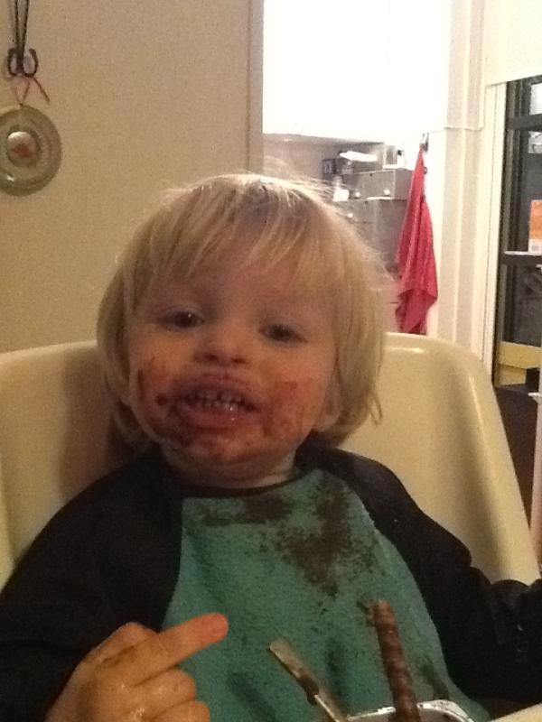 bassanders777's tweet photo. Just helped mick with his dessert :) http://t.co/K23DMC3i