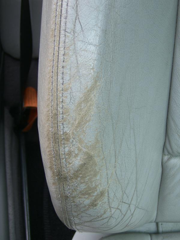 SmartTechniques's tweet image. Smart-Technique can refurbish Leather car seats, from minor bolster wear to a full refinish to original colours