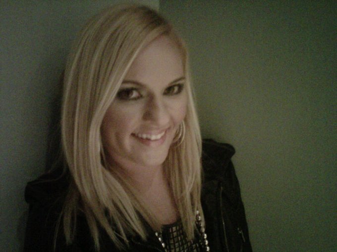 FACE FACE FACE FACE FACE FACE http://t.co/GHpE22Yp<a href="/tag/mvsales"class="tags"><span>#mvsales</span></a>