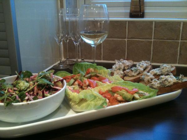 Fab lunch with a great Posada Del Rey; venison and juniper berry stew cooking slowly for tonight's supper!