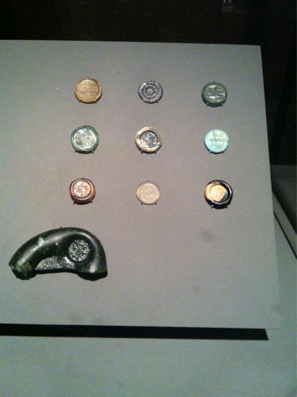 alanoud_auh's tweet photo. Fatimid & Abbasid Weights
In the Museum of Islamic Art
#ExploringQatar http://t.co/jS6x3c4o