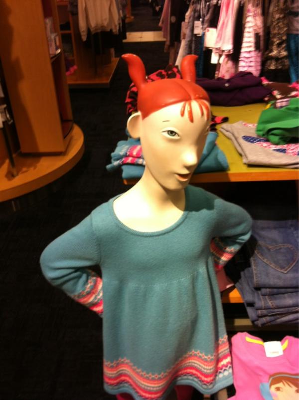 emmayoutt's tweet image. "what kind of unicorn is this..." @k_brownie5 #mallprobz
