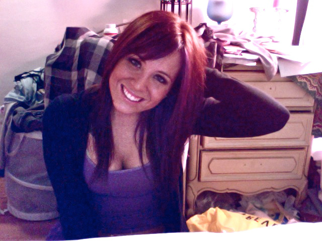 my hurr bees like purps now. http://t.co/7Ge2tfV<a href="/tag/lazybehavior"class="tags"><span>#lazybehavior</span></a>