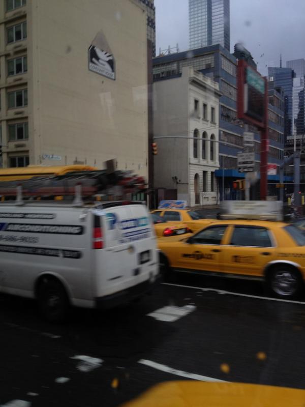 DtothaBtotha's tweet photo. On the road again #boltbus http://t.co/DyocdeY1
