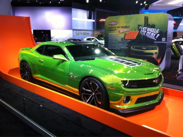 DispatchBlog's tweet image. Chevy Camaro Hot-wheels Edition in Hi-C Ecto-cooler green haha #NAIAS #NAIAS2012