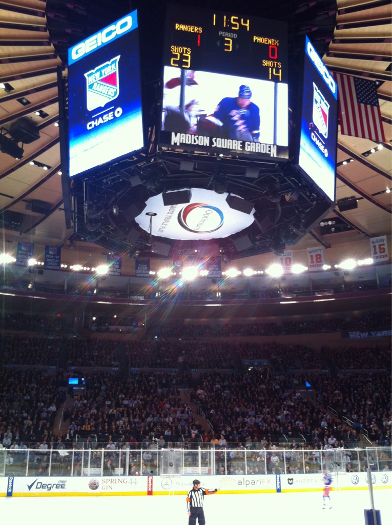 Finally a goal from the Rangers! Third row seats never tasted so good! #NYR http://t.co/rXzjw8wA