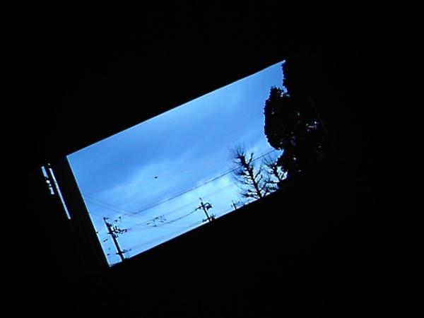 photo_a's tweet photo. 「彼は世界中に裏切られたけど、それでも私だけは彼のそばにいてあげたい」　エヴァ･ブラウンについてのレポートを書きました。彼女はヒトラーと共に死ねて幸せだったんだろうね。粘り勝ち。 http://t.co/K8fd0Jab