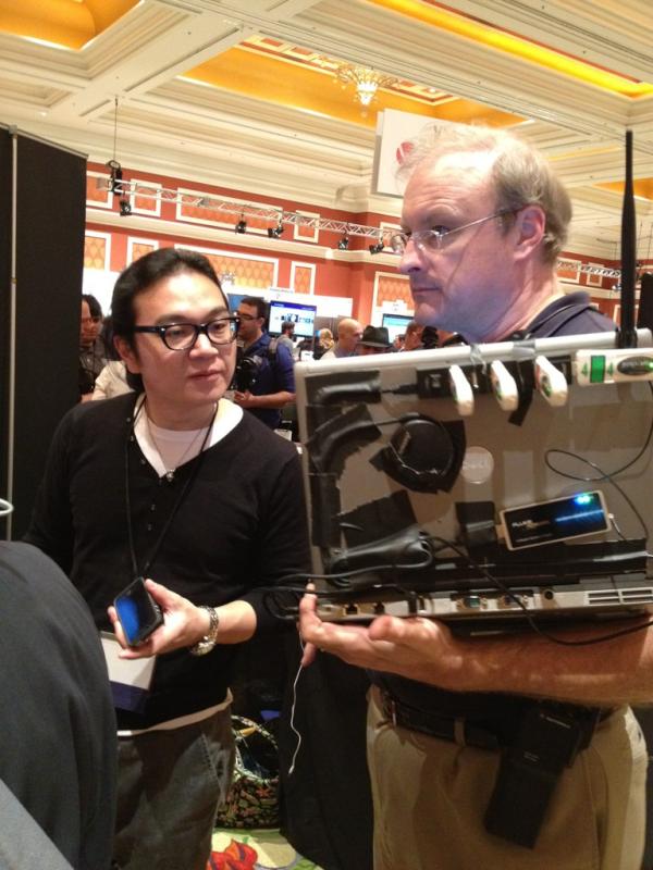 RockchipsCES's tweet photo. Now that's what we call connected! http://t.co/HTPwEvJE