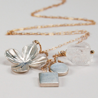 BrumlDesign's tweet image. This week featured on brumldesign.com #Flower &amp; #Gem #CharmNecklace for #SpringLooks!!