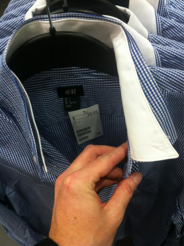 melanielynskey's tweet photo. #bluestonestyle RT @cormacbluestone: H&M is taking 1 out of the Cormac Bluestone playbook by sewing in a double collar. http://t.co/fdEJbsKp