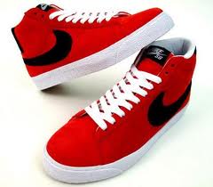 Samuel_Chareuns's tweet photo. scarpe nike http://t.co/wcO6c6Kv