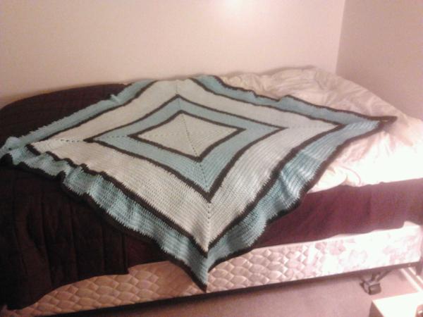 serasonho's tweet image. Oh man! I feel like I just finished a marathon. Baby, you can arrive ANY MINUTE NOW! #40weeksplus