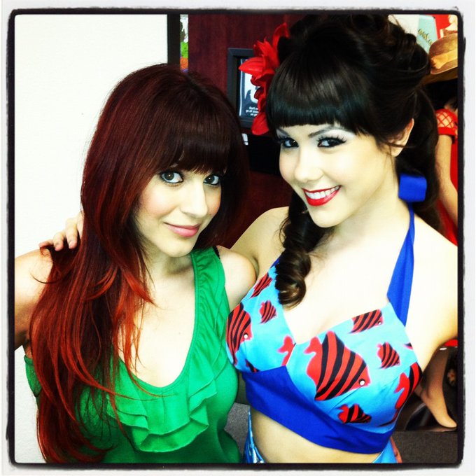 Watch Claire Sinclair's leaked NSFW photo on TwXstars