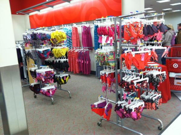katemakrix's tweet image. Am I missing something?
#itsJanuary #coolTarget