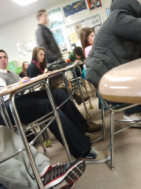 vaurenloltz's tweet image. CAUGHT YOU #MONKEYBOX