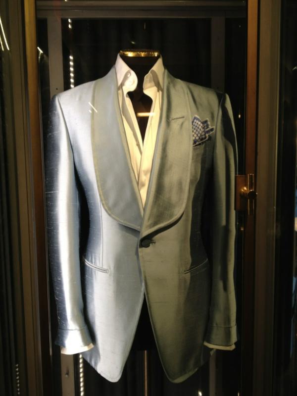 Bettorresults's tweet image. Best part of life, #winningmoney and buying tuxedos, what you think @CLEmimo
