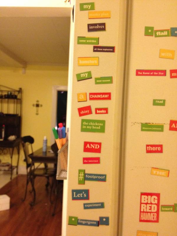 erinwert's tweet image. #mymasterplan #foolproof @maureenjohnson *fingerguns* #funwithmagnets