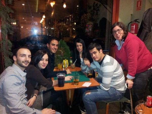 nolafr's tweet photo. @taniarf88 @Toni_perez88 @fon_sito @luchyvf q bUUUUnitoss http://t.co/6KSpQMtP