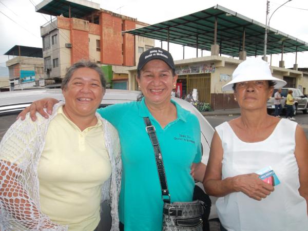SisoZuleima's tweet photo. Hola amigos por esta via me pueden contactar una mano amiga por Girardot
en imag en 23 de enero http://t.co/rnd5cRow
