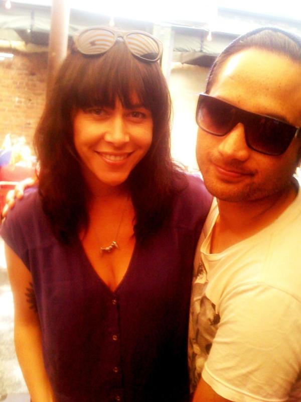 Dan_Aux's tweet image. Feels great to b back home #cutefriends @Arohahaha @radiokendo