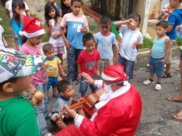 SisoZuleima's tweet photo. En Diciembre realice varios recorridos uno de esos fue a la comunidad de colozal http://t.co/cdBXy8gl