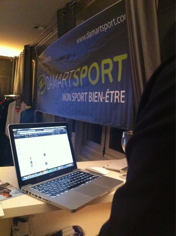 AgenceYeesss's tweet image. En direct du #LiveTweet de #DamartSport