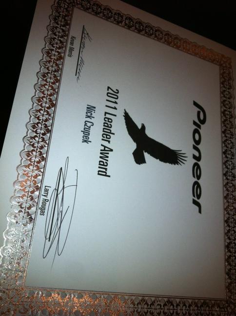 Tegpal's tweet photo. And our rep wins rep of the year!!  We cleaned house baby!!!!! http://t.co/gOu9mUZe