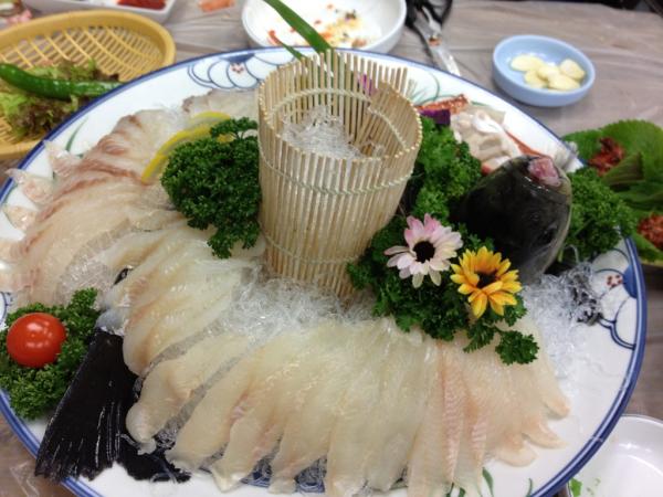 anna_1106's tweet photo. 본 메뉴 http://t.co/ANAJm0vG