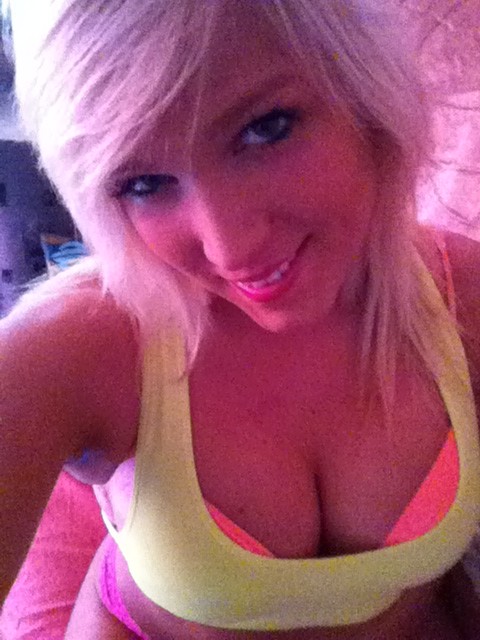 #TittyTuesday2!! http://t.co/ZLgZ1L07<a href="/tag/tittytuesday2"class="tags">#TittyTuesday2</a>