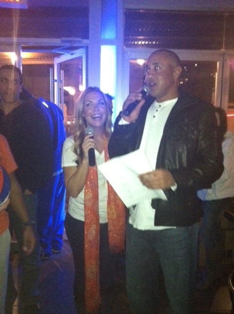 MSGNetworks's tweet image. Trivia fun at the @nyknicks viewing party! #keepMSG #knicks