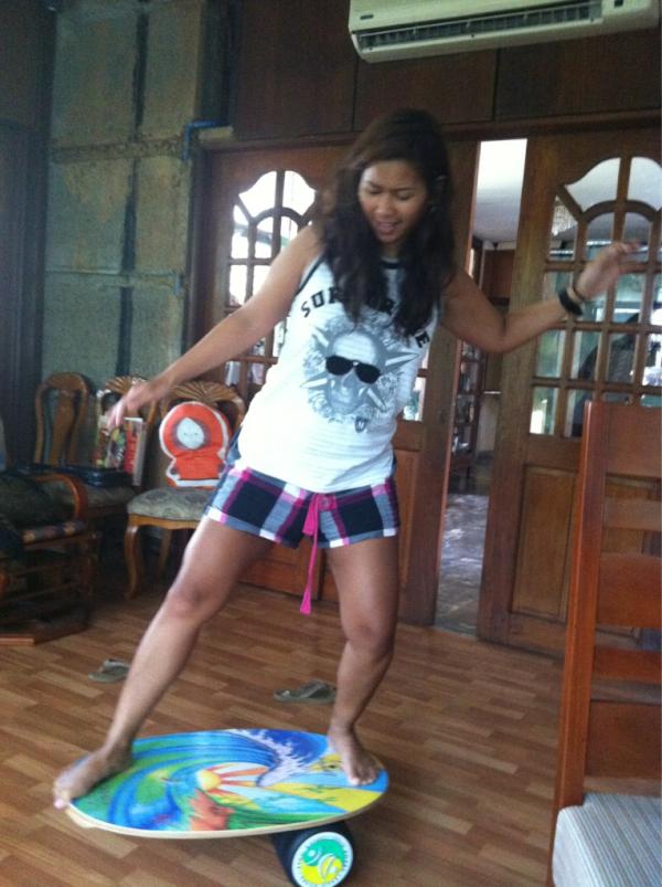 karawow's tweet image. Indo boardin' in the mornin'! Like really the first thing in the morning. Hahahaha #surfordie
