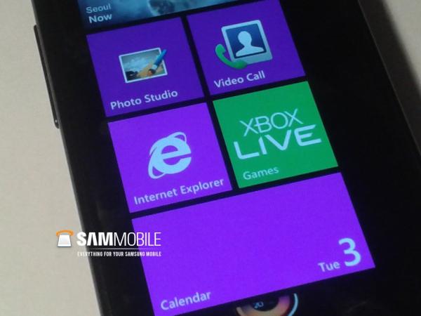 SamMobiles's tweet photo. Soon online! #samsung #omniaw #review http://t.co/o8NRRDa3