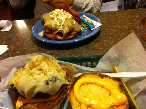 Pero no pasa na, se combate con estas armas...