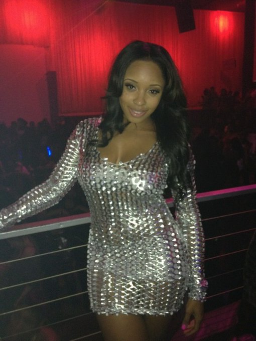 Watch AMINADIOP's leaked NSFW photo on TwXstars