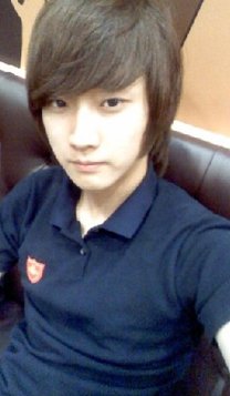 JinyoungStan's tweet photo. Jinyoung pre-debut #7 http://t.co/voosNI7m