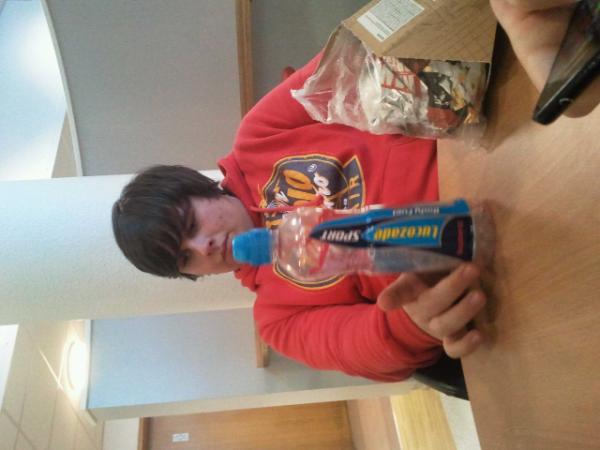 willble's tweet image. Judging callum for hating twitter