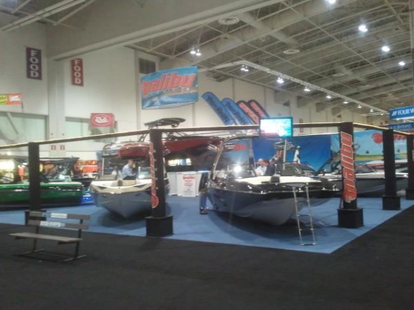 valeegirll's tweet photo. Sweet display and even sweeter looking boats @malibuboats @TorontoBoatShow #tcmarine #tibs #malibuboats http://t.co/SwjxE8DZ