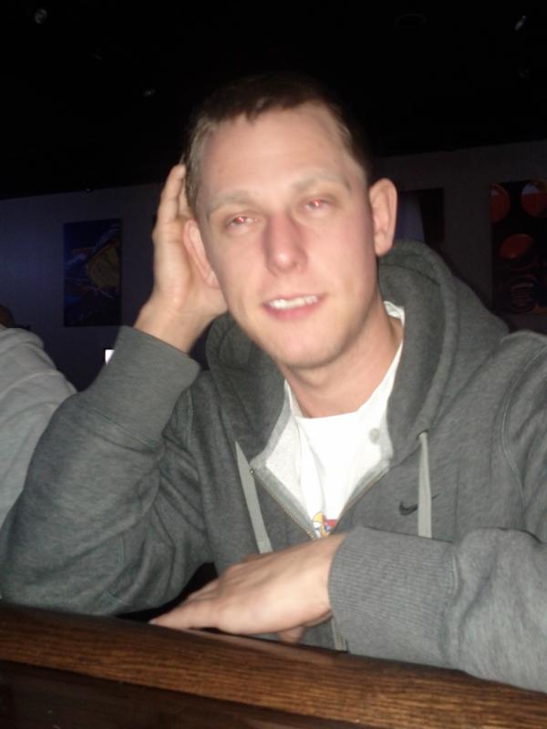 El_Zarto's tweet image. Uh oh.... #dullis