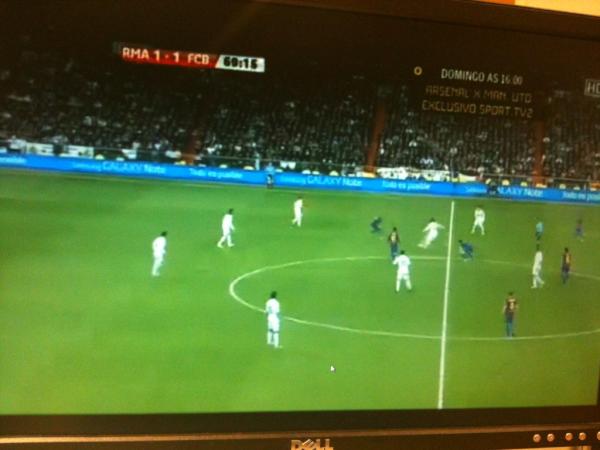 epin8's tweet photo. It's a war! El clásico! http://t.co/KZWQQcnP