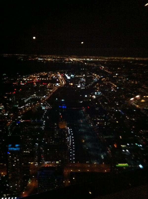 khaoticallykk's tweet photo. Sprawling Toronto http://t.co/yPcuKFh
