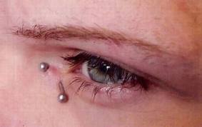 Epiercing1 tweet picture