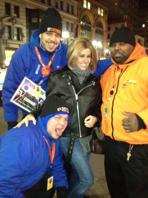 On the town in the city.  They all want to be on my site. That is too cool. http://t.co/a57dajd8