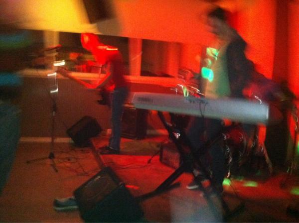 rebuilt_machine's tweet image. #rebuiltmachine great showwww! Sorry about the weather tonight. Everyone drive safe!