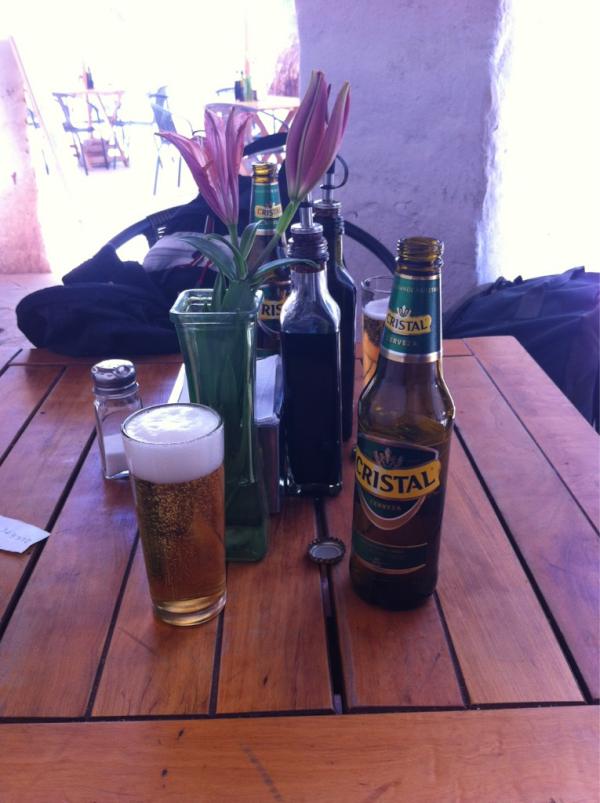 TwoLadsOnTour's tweet photo. Killing time and rinsing free wifi whilst sipping on Cristal. #BestWayToDoIt http://t.co/2Z7Zpqen