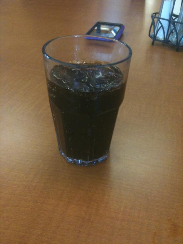 ashleyntibbs's tweet image. we only get midget cups here #hendrixproblems