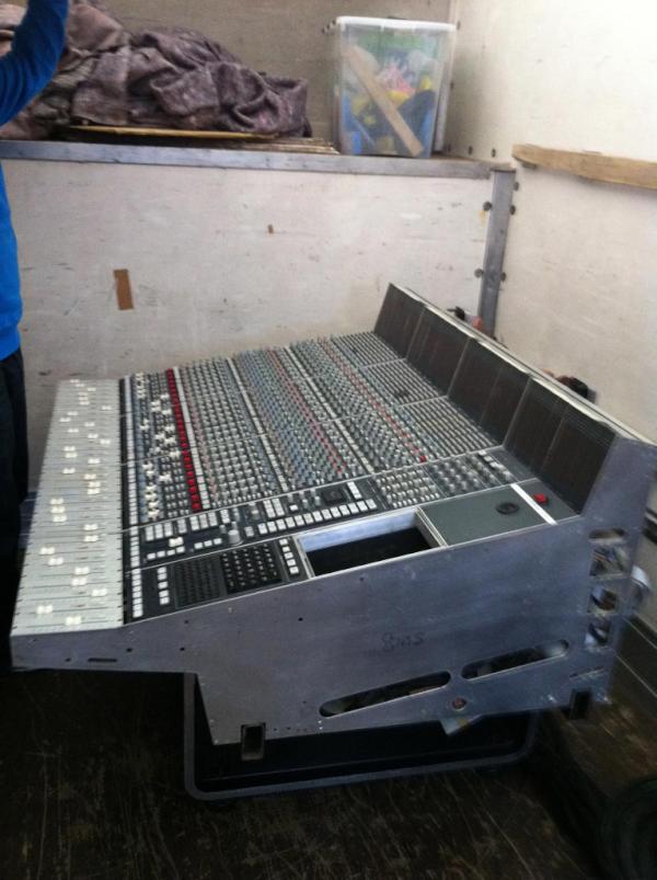 AmatiStudios's tweet photo. The new toy at Rock of London... http://t.co/uDEyLUU6