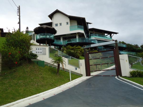 fridriech's tweet photo. QUE CASA EM http://t.co/kWkLrYcj